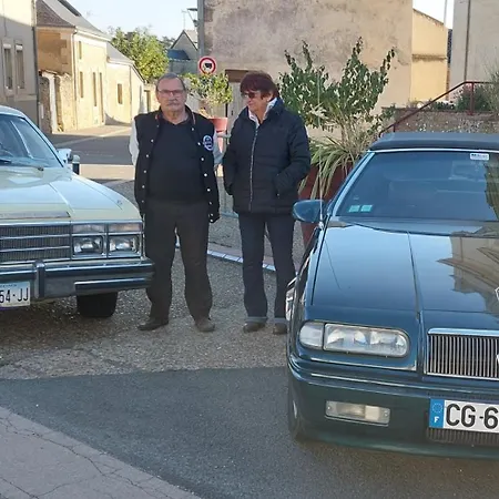 Car Проживание в семье *