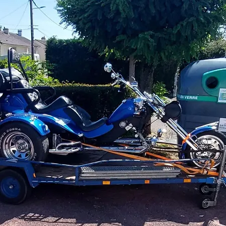 Проживание в семье Car